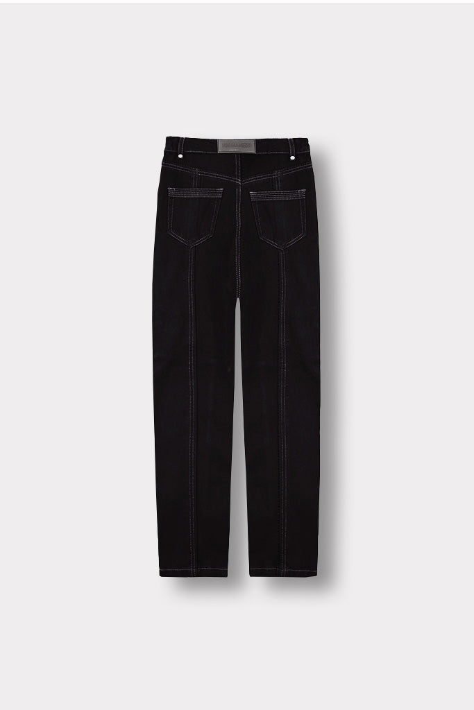 STRAIGHT LEG JEANS - BLACK
