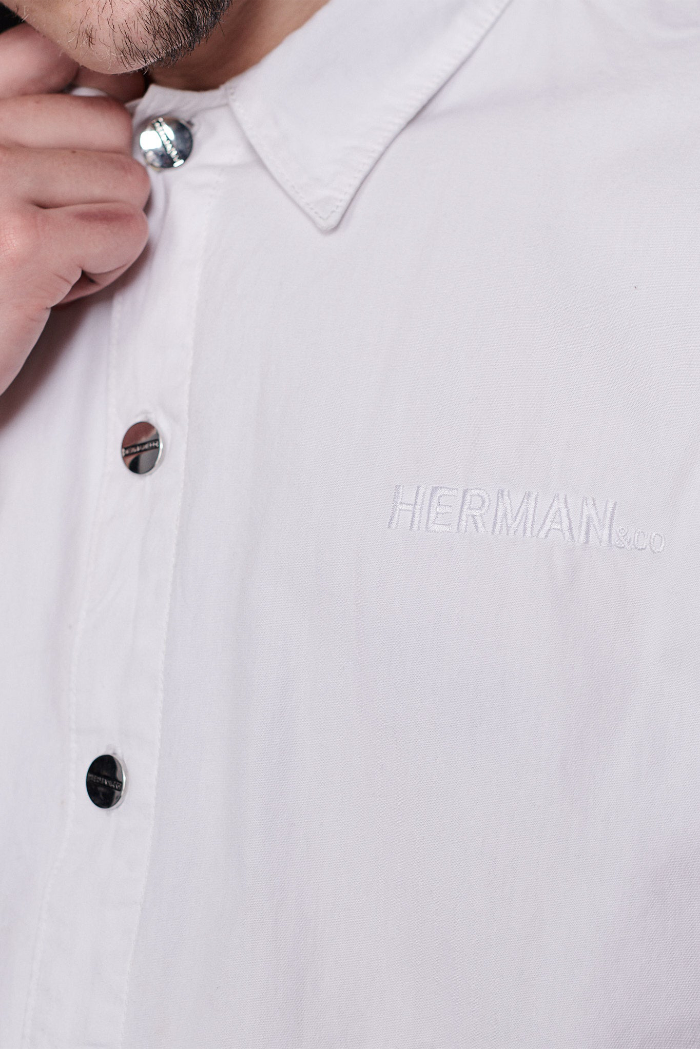 OVERSIZED SHIRT - WHITE
