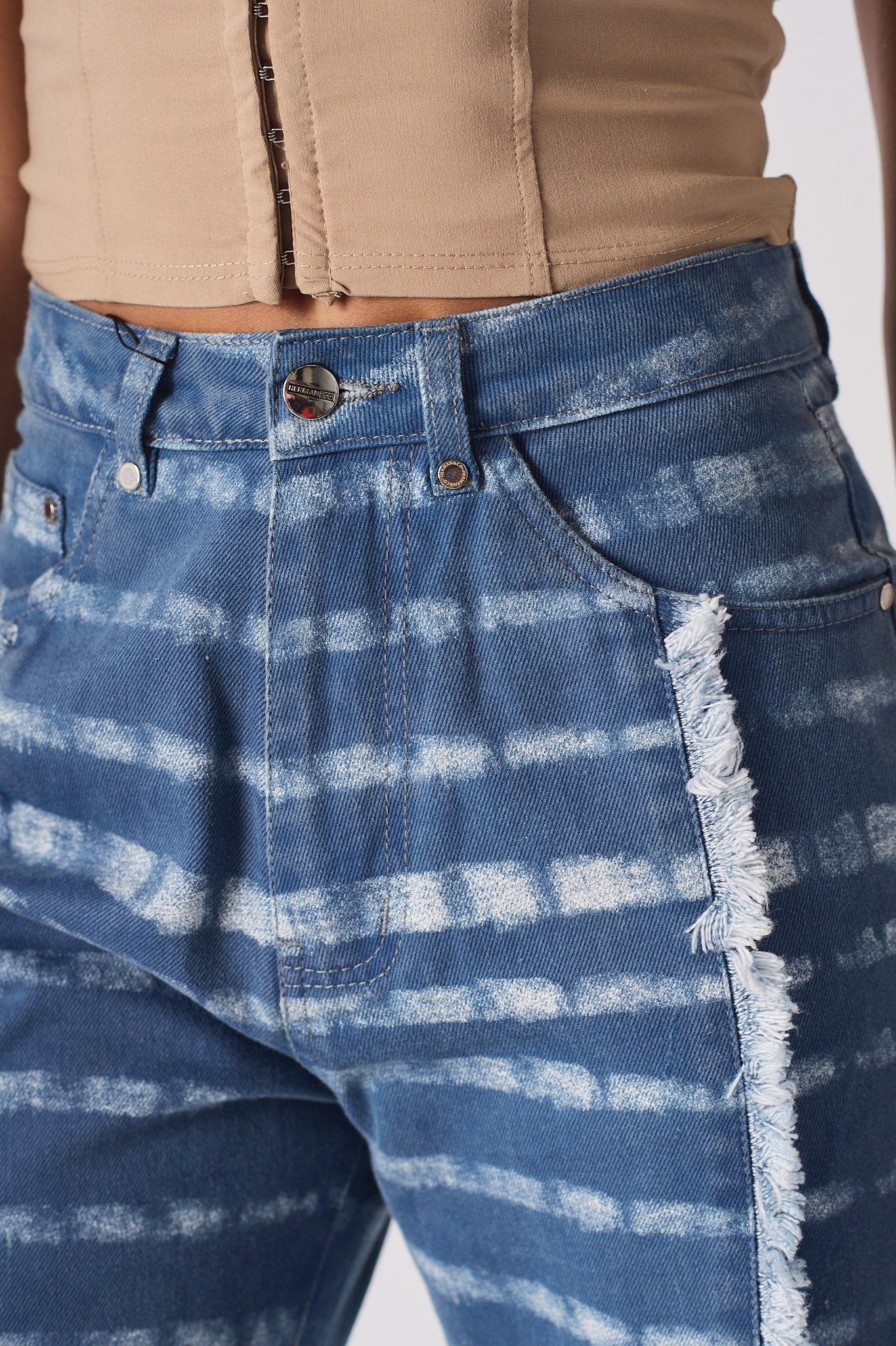 PRINTED STRAIGHT LEG JEANS - BLUE