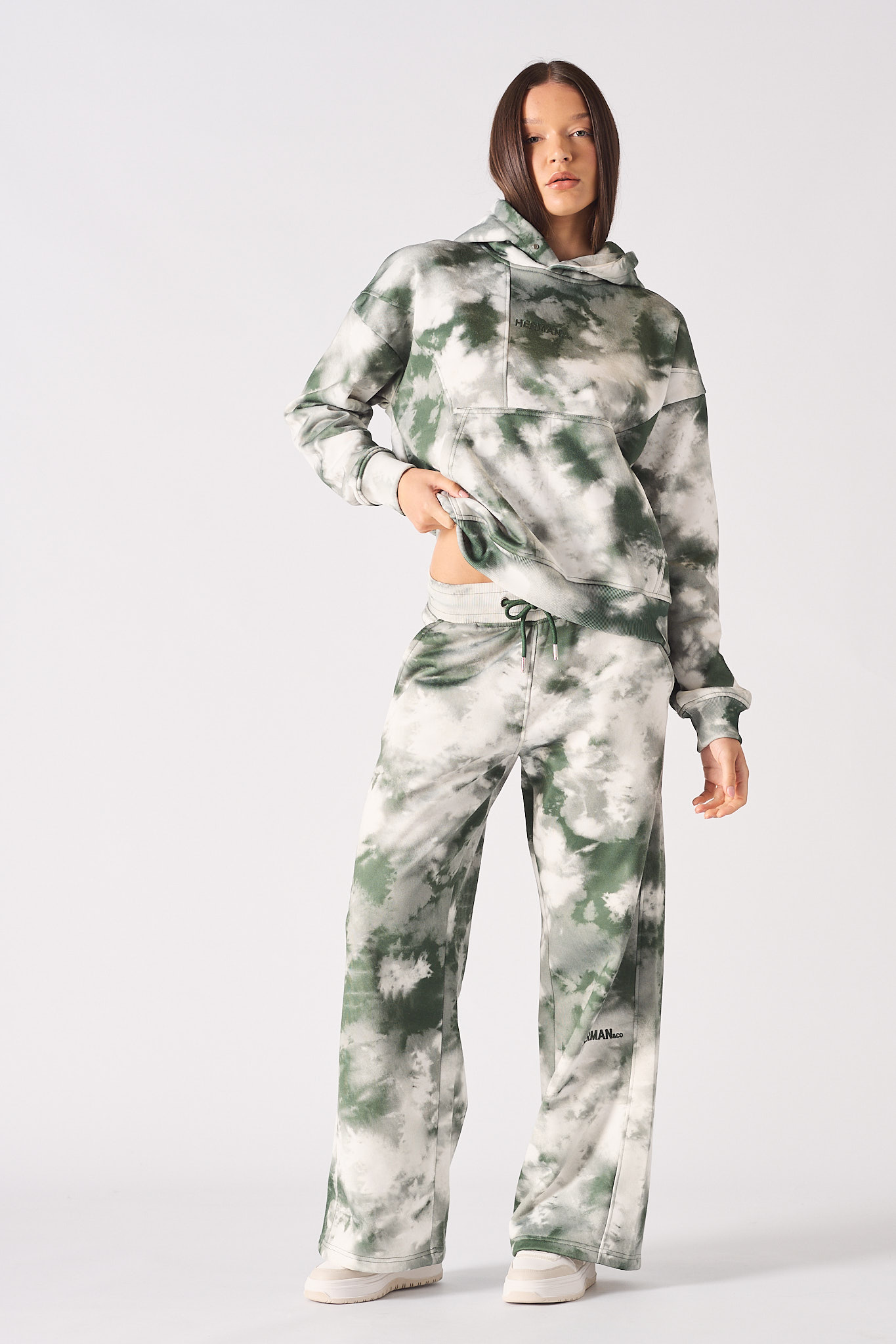 TIE DYE PULLOVER HOODIE - DARK GREEN