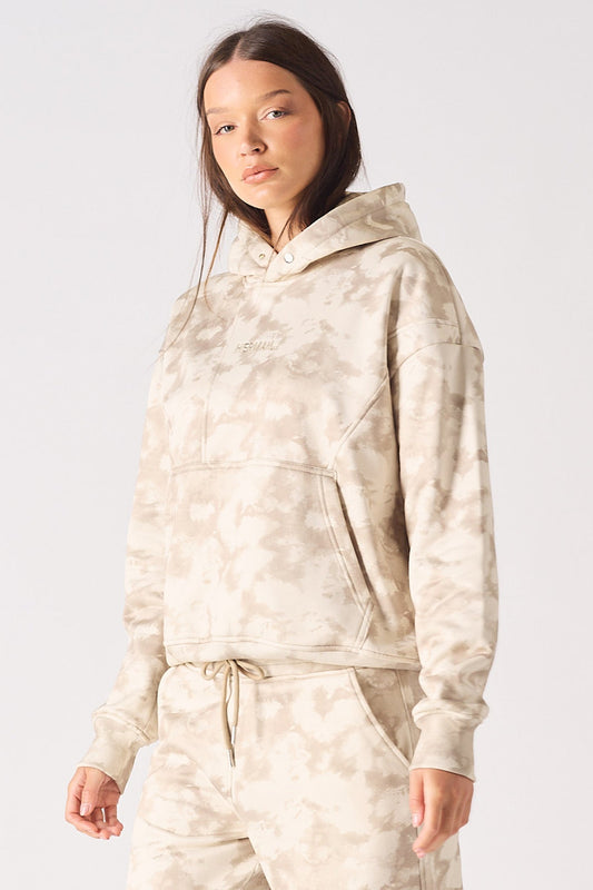 REGULAR TIE DYE PULLOVER HOODIE - BEIGE