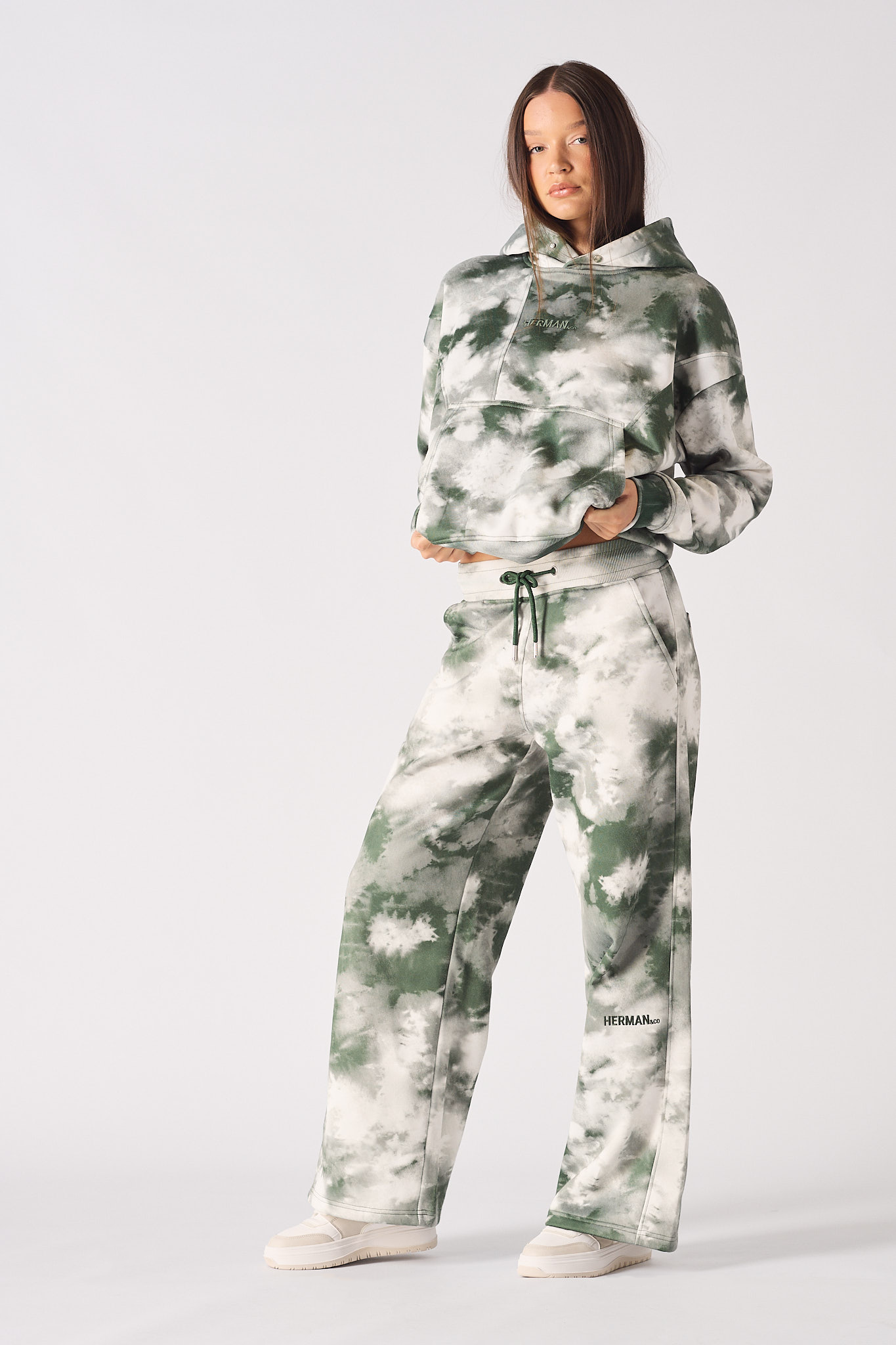 TIE DYE WIDE LEG JOGGER - GREEN