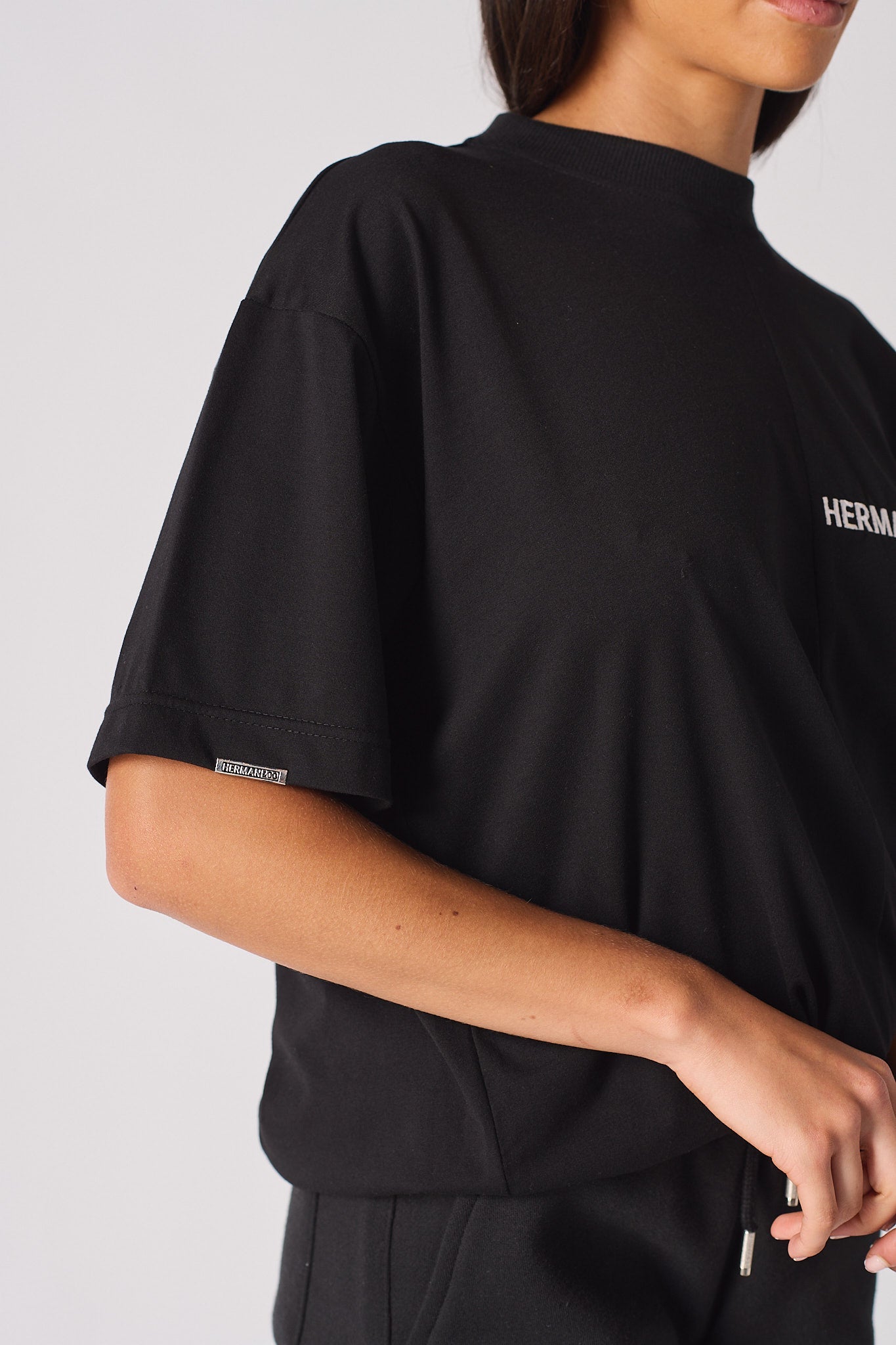 OVERSIZED T-SHIRT - BLACK