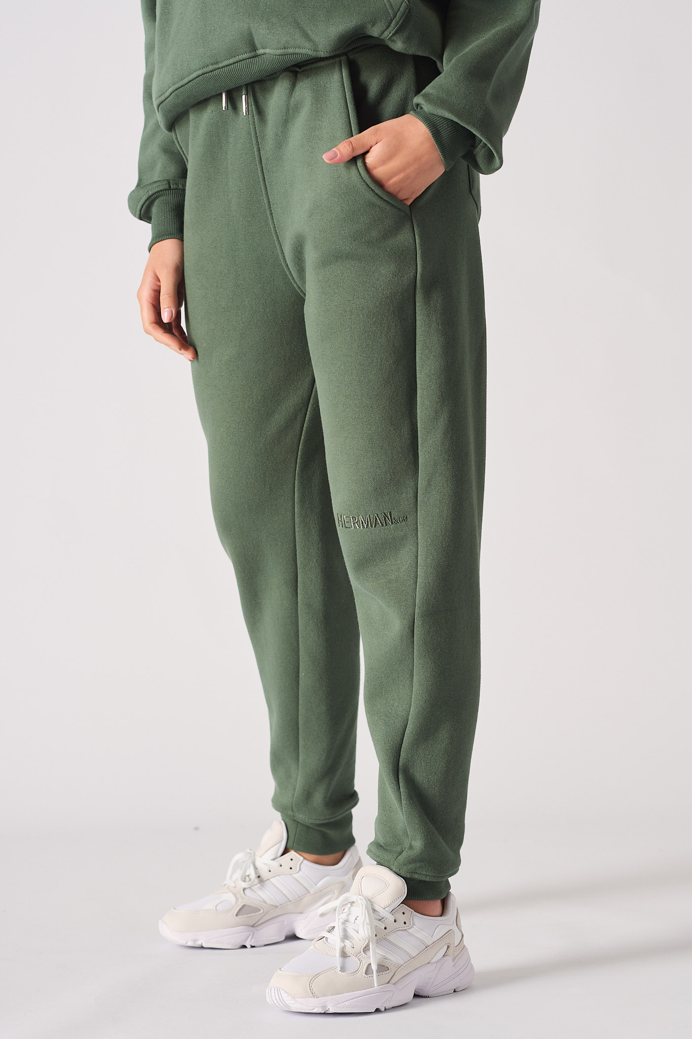 TAPERED JOGGERS - DARK GREEN