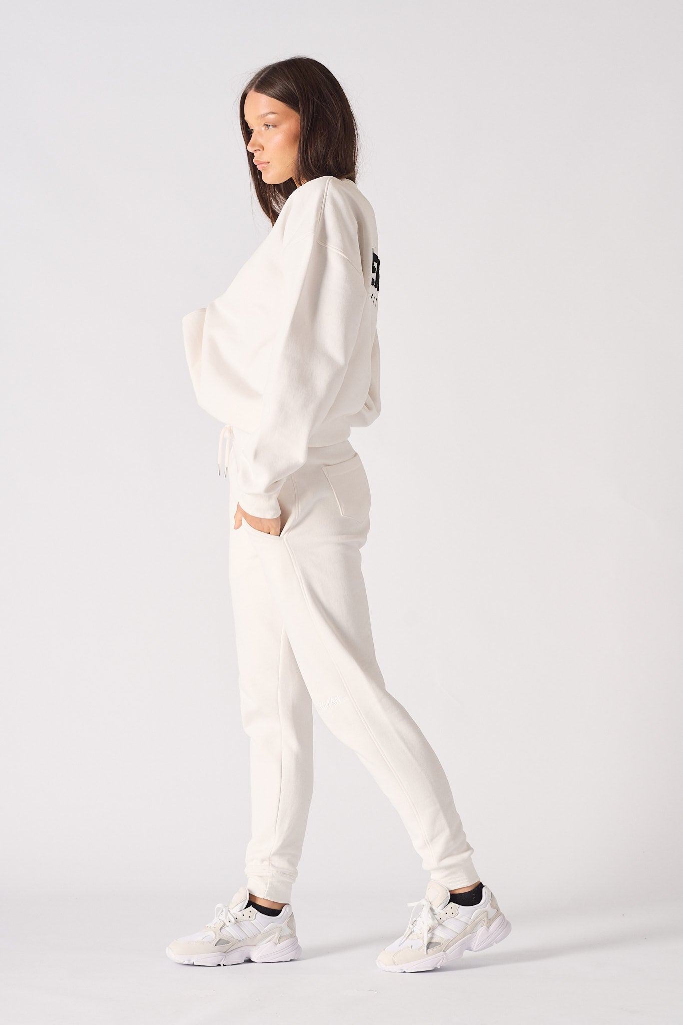 TAPERED JOGGERS - WHITE