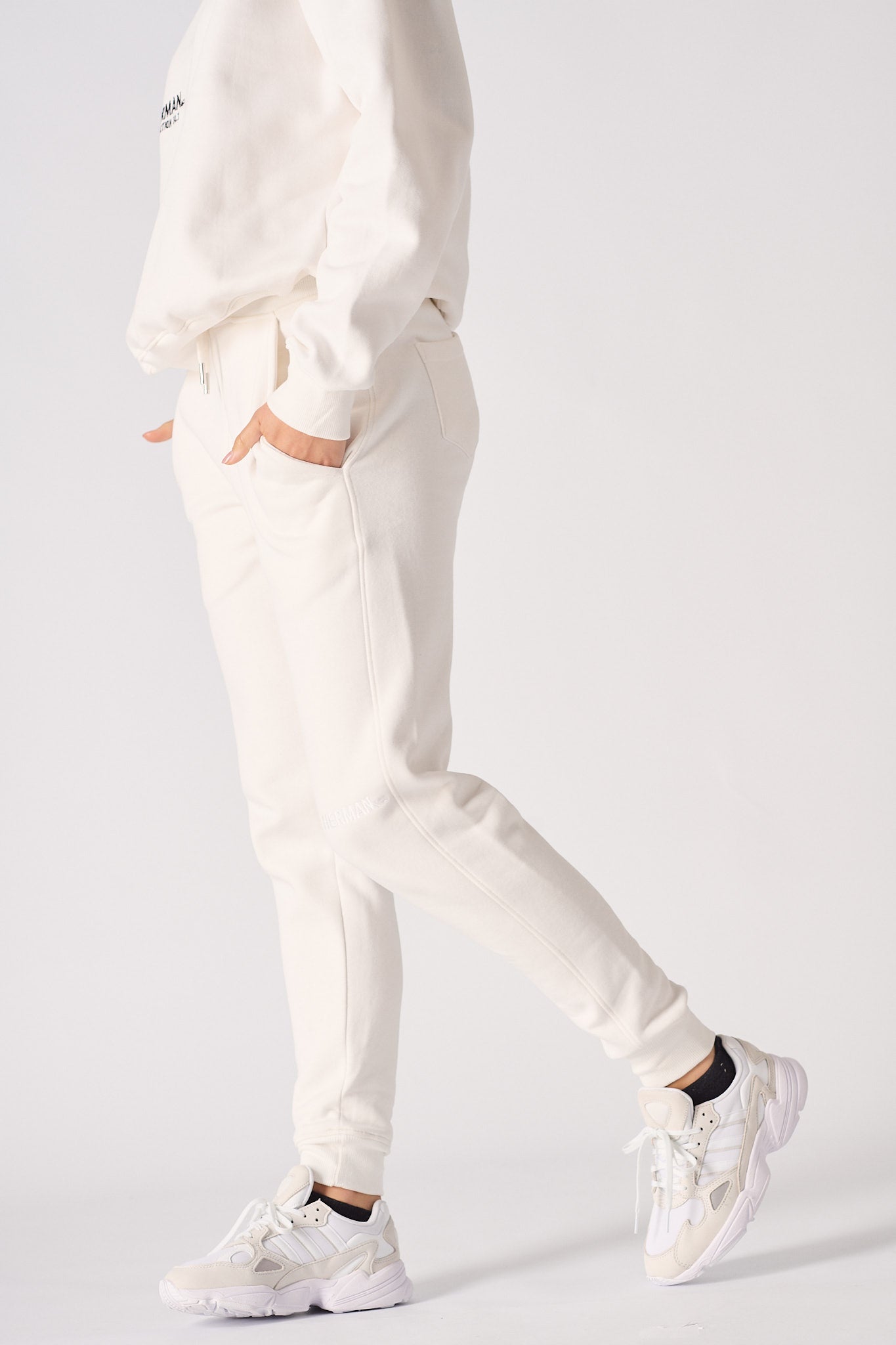 TAPERED JOGGERS - WHITE