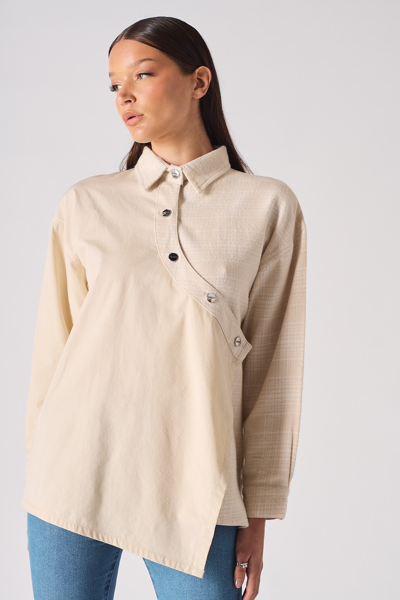 COTTON AND CHECK ASYMMETRIC SHIRT - BEIGE