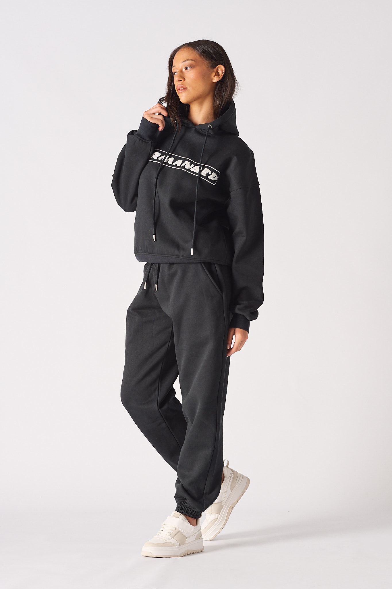 HERMAN PULLOVER HOODIE - BLACK