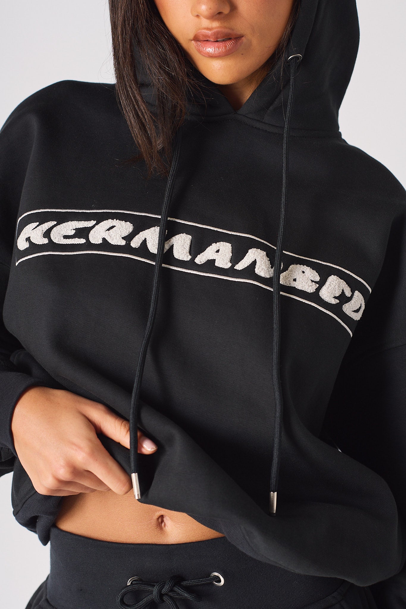 HERMAN PULLOVER HOODIE - BLACK