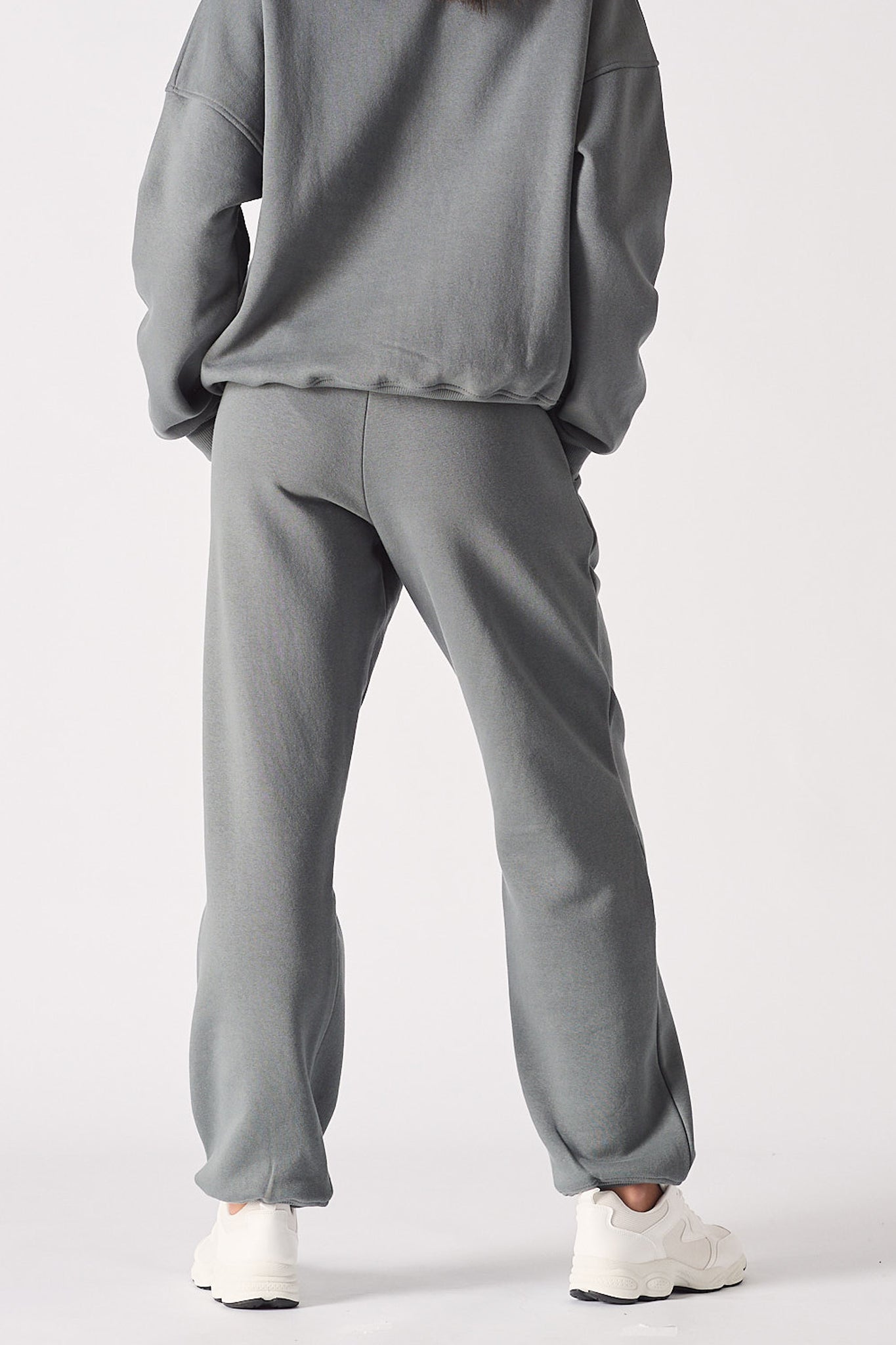 HERMAN APPLIQUE EMBROIDERY JOGGER - GREY
