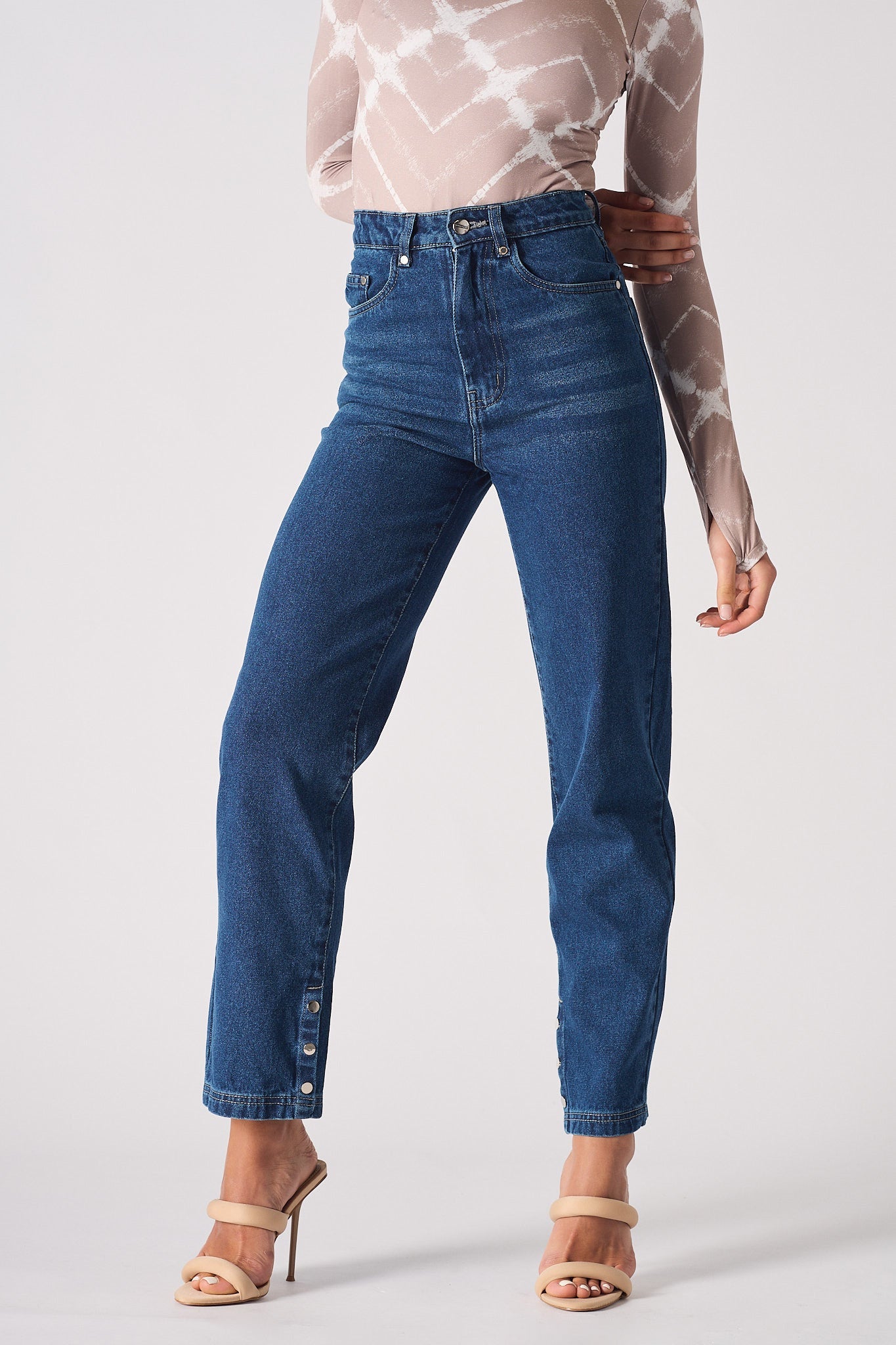 HIGH WAISTED STRAIGHT LEG JEANS - DARK BLUE