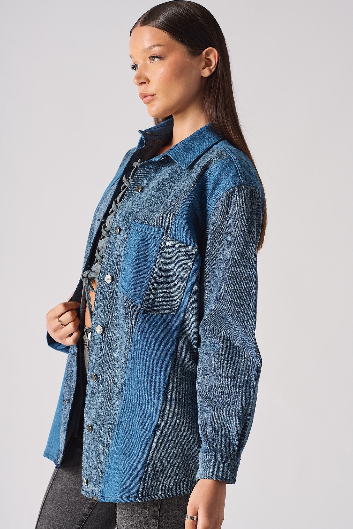 CONTRAST PANEL DENIM SHIRT - BLUE ACID WASH