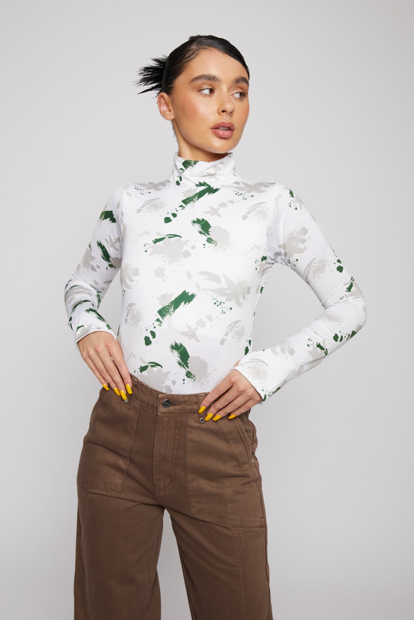 HIGH NECK PRINTED BODYSUIT - WHITE