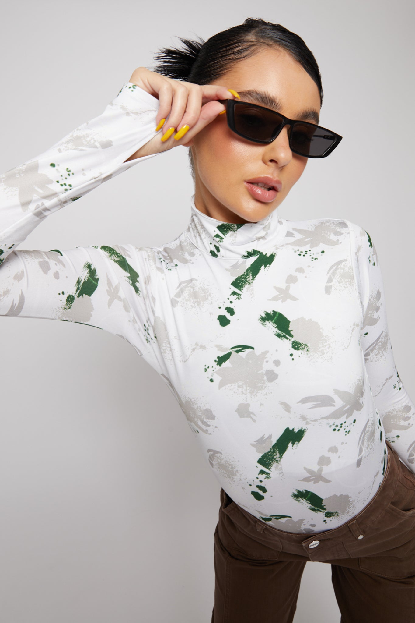 HIGH NECK PRINTED BODYSUIT - WHITE
