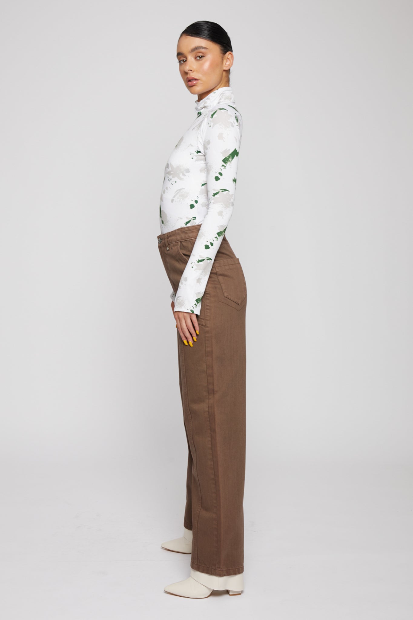 HIGH NECK PRINTED BODYSUIT - WHITE
