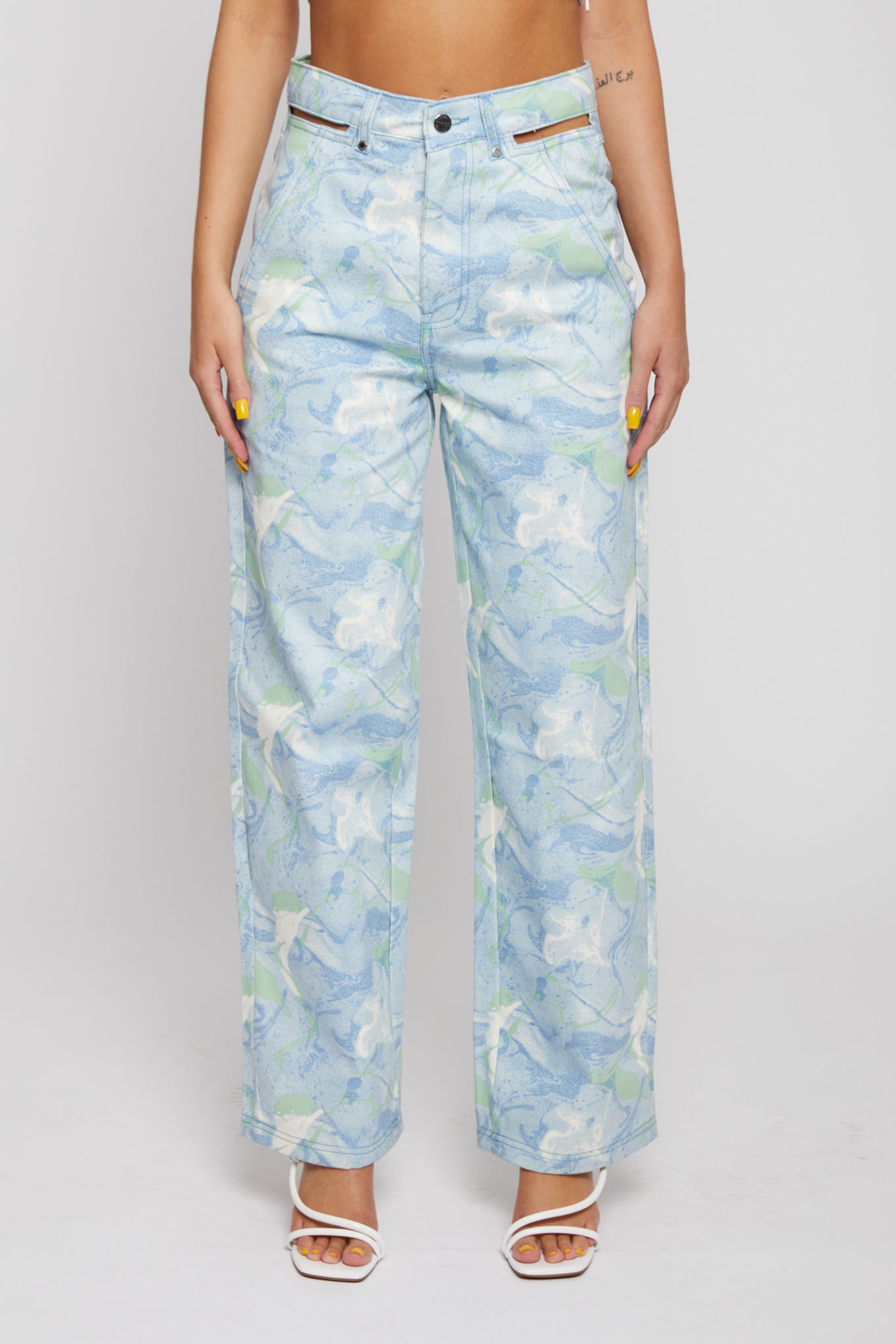PRINTED STRAIGHT LEG JEANS - BLUE