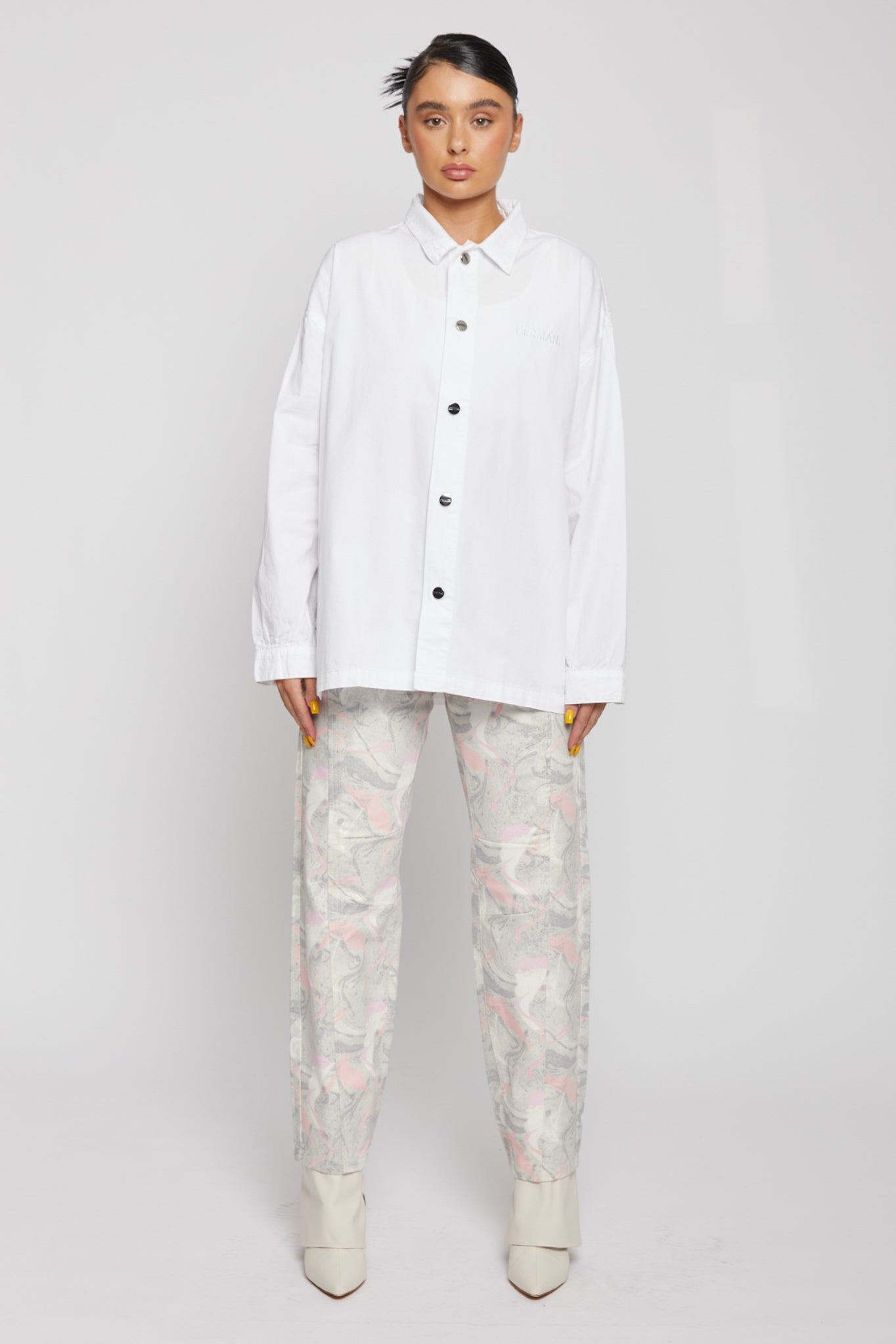 STRAIGHT LEG JEANS - LIGHT GREY