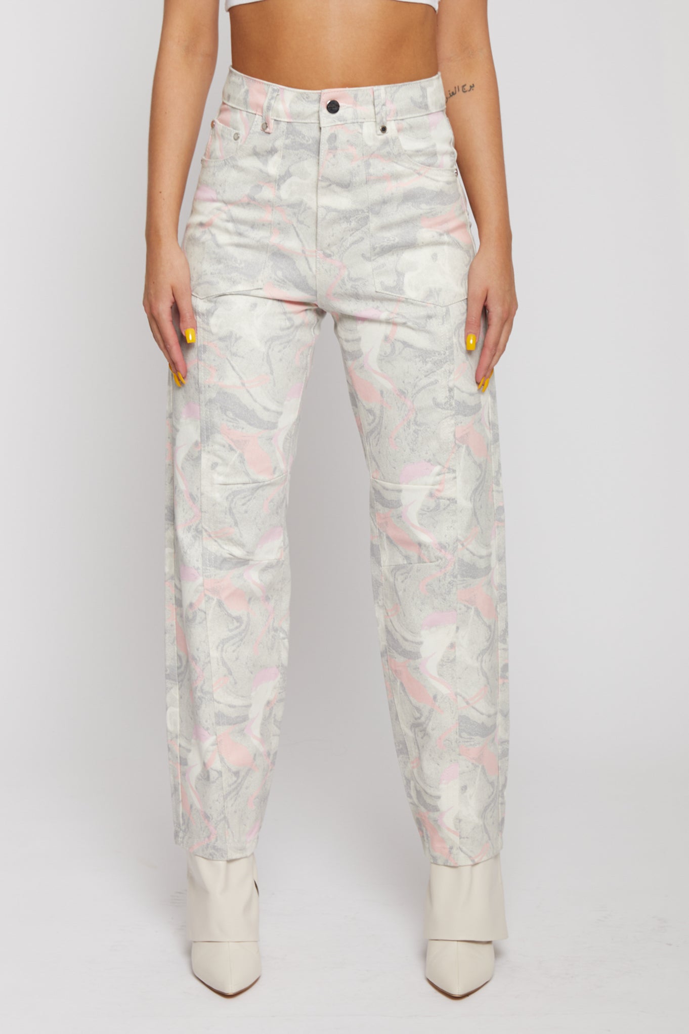 STRAIGHT LEG JEANS - LIGHT GREY