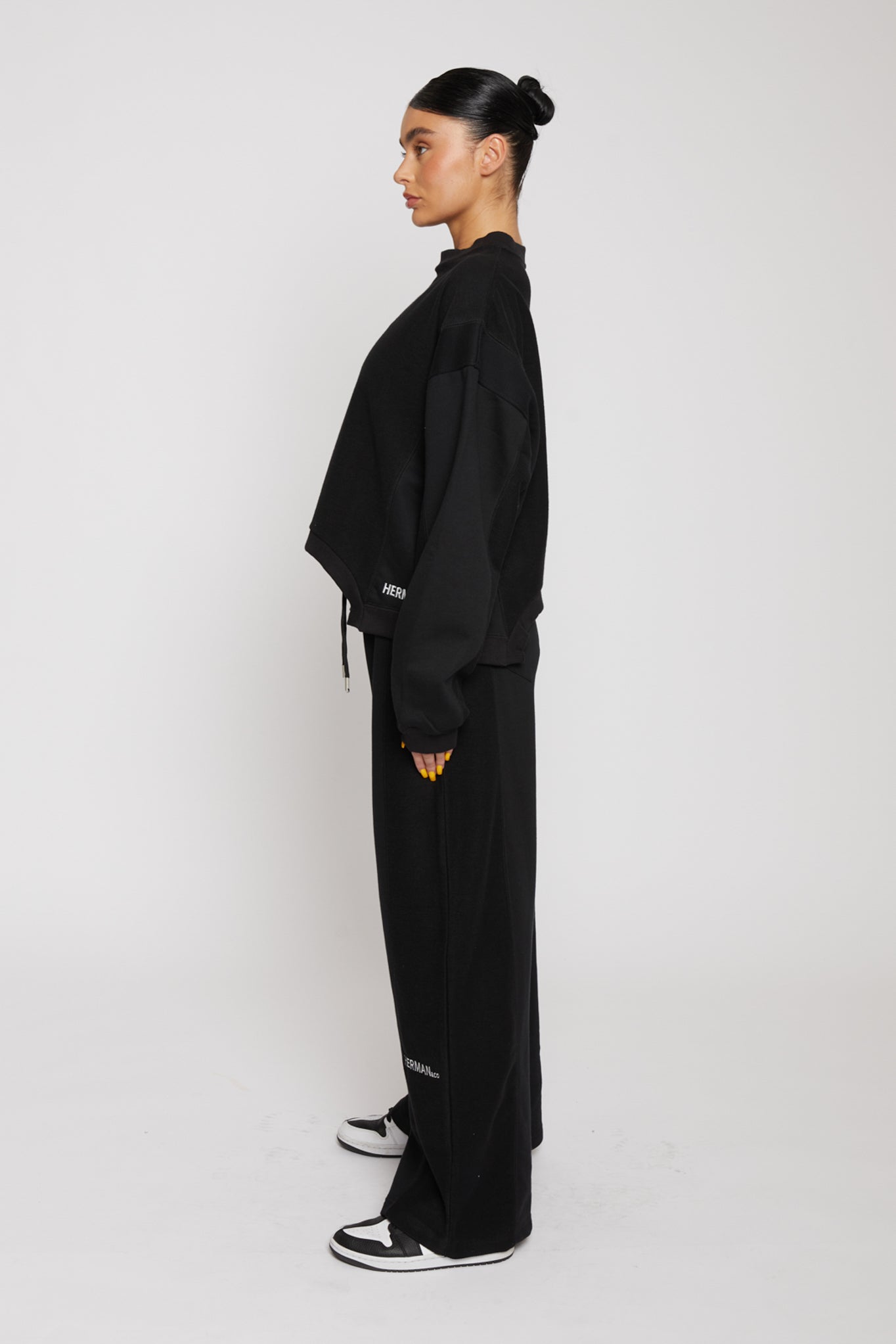 Contrast Wide Leg Joggers - Black