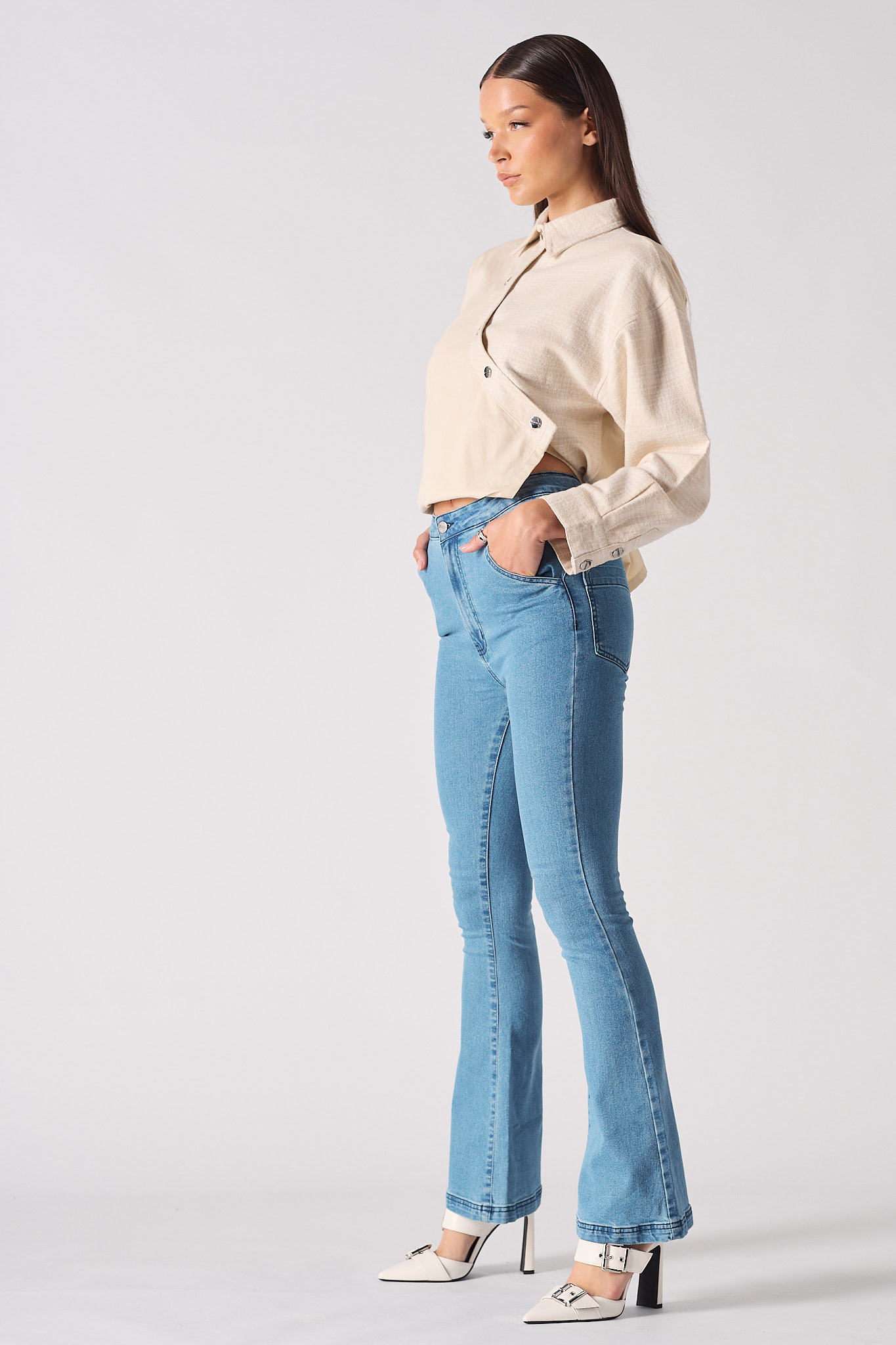 HIGH WAISTED FLARE JEANS- BLUE
