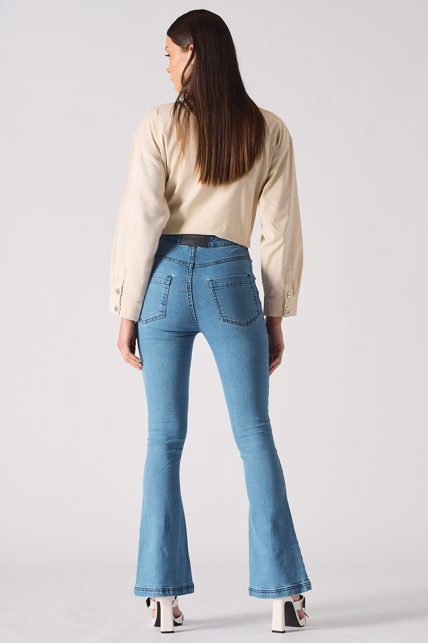 HIGH WAISTED FLARE JEANS- BLUE