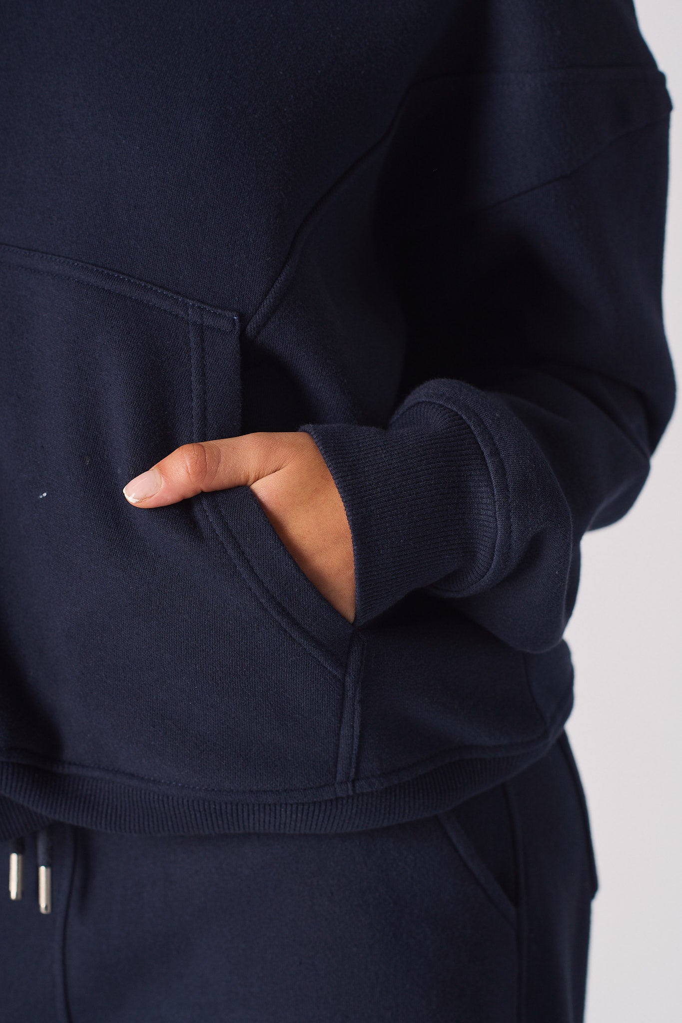 PULLOVER HOODIE - DARK NAVY