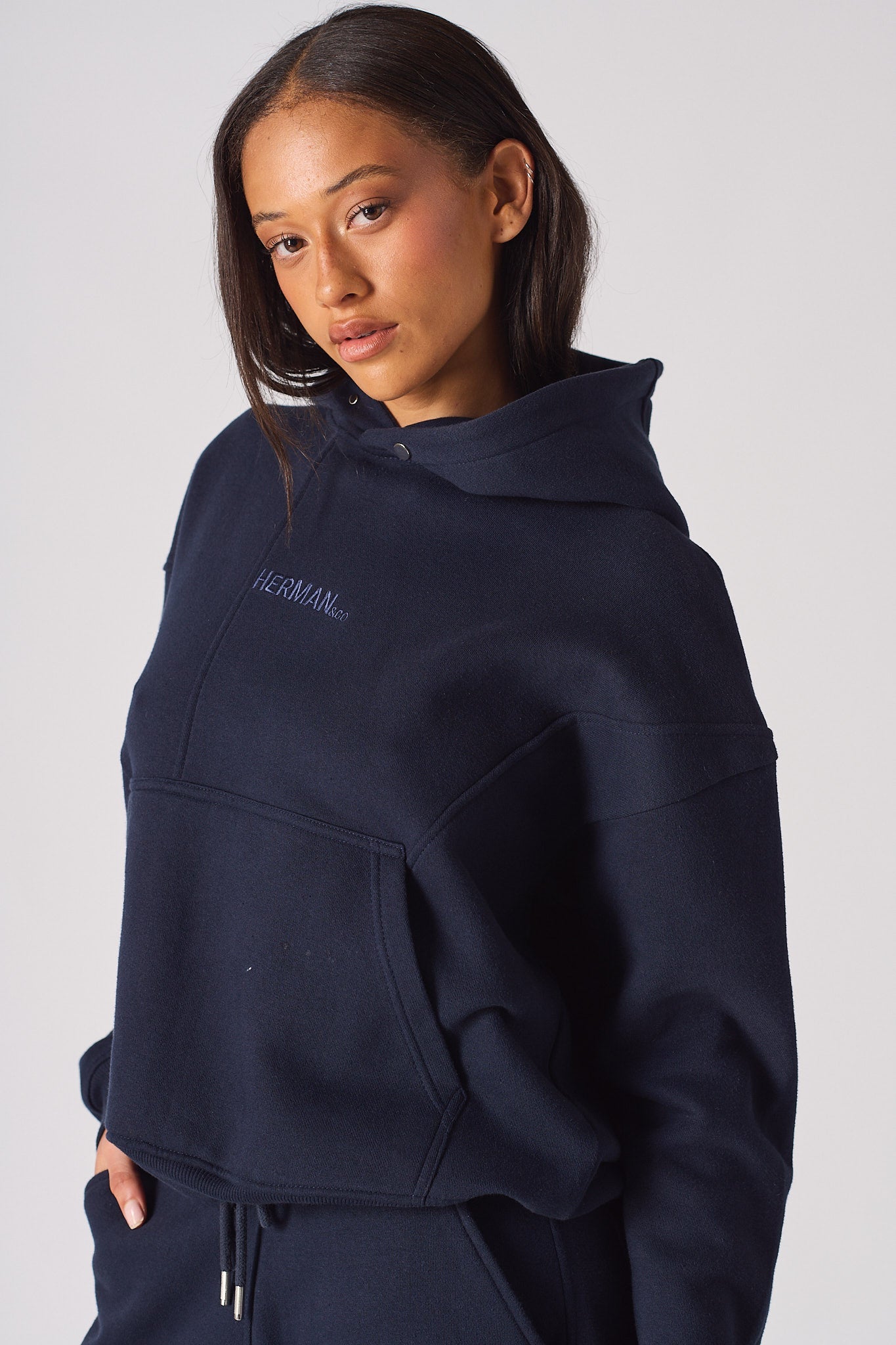 PULLOVER HOODIE - DARK NAVY