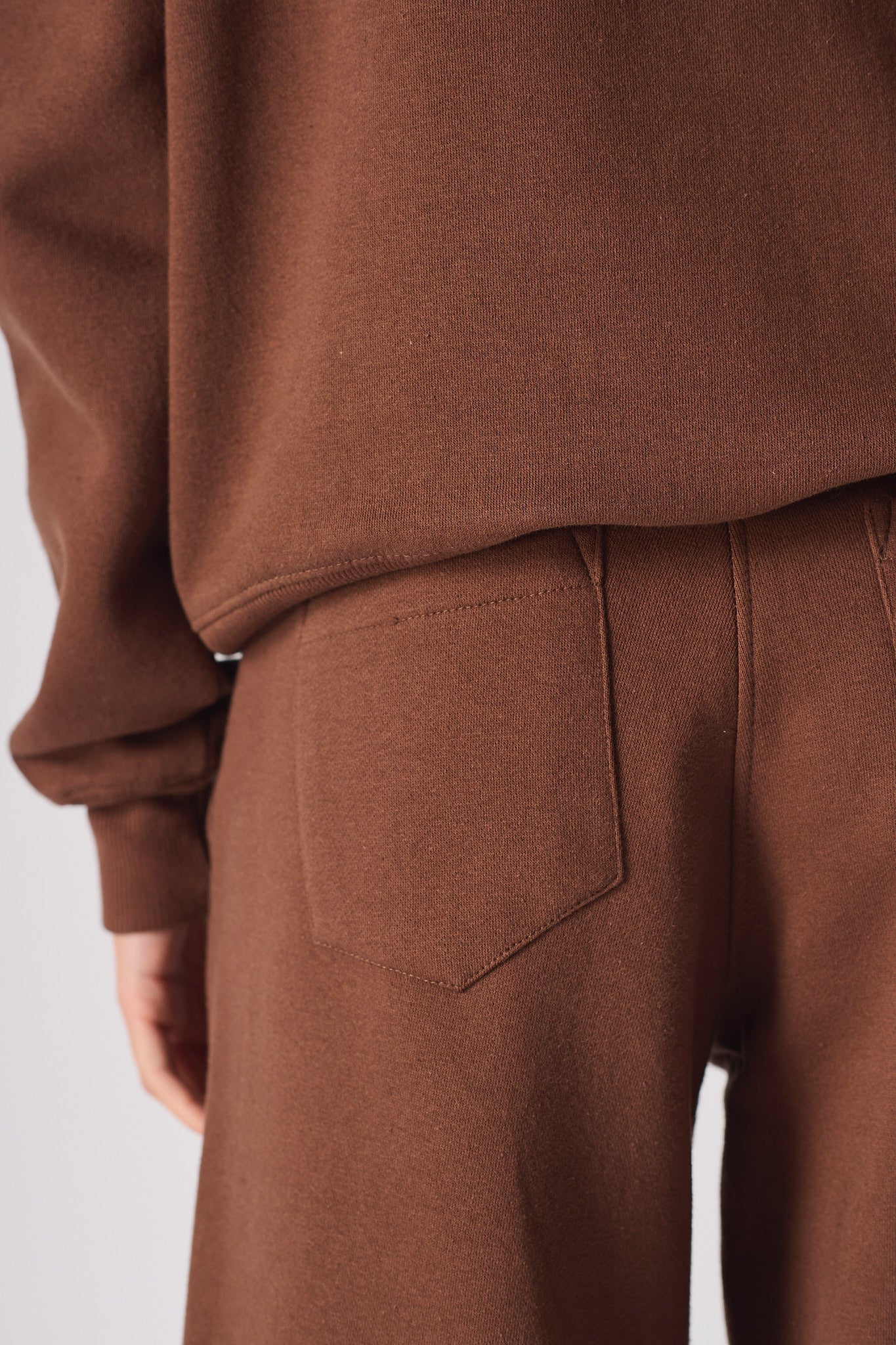 WIDE LEG JOGGERS - BROWN