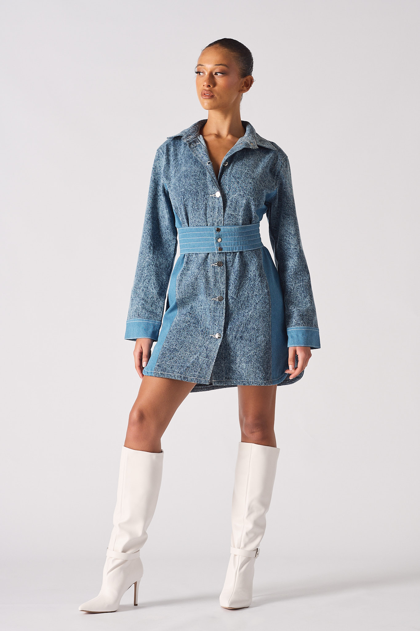 DENIM BELTED DRESS - BLUE WASH