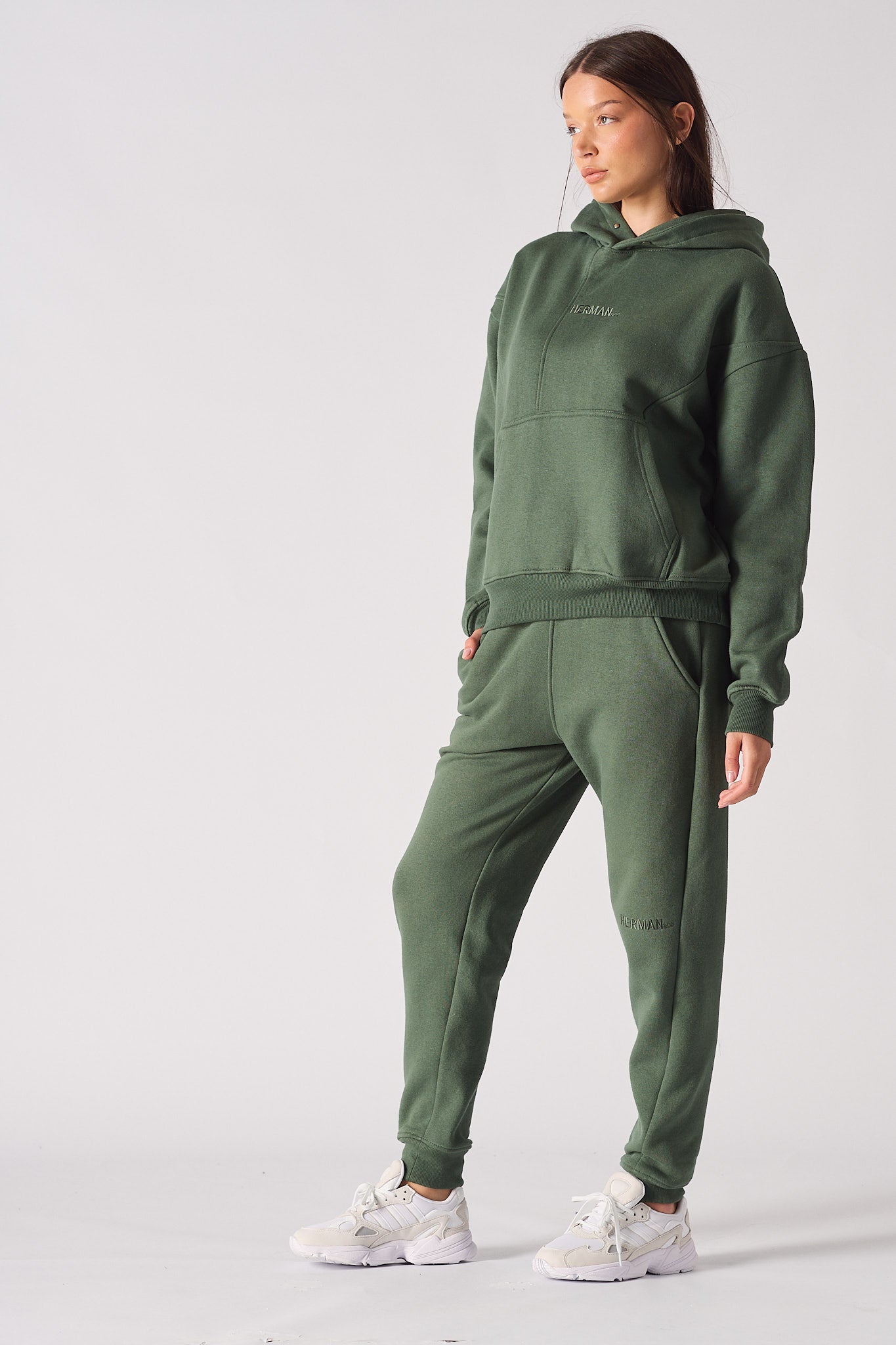 REGULAR PULLOVER HOODIE - DARK GREEN