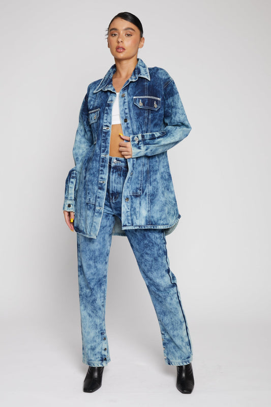 OVERSIZED ACID WASH DENIM SHIRT DRESS - BLUE