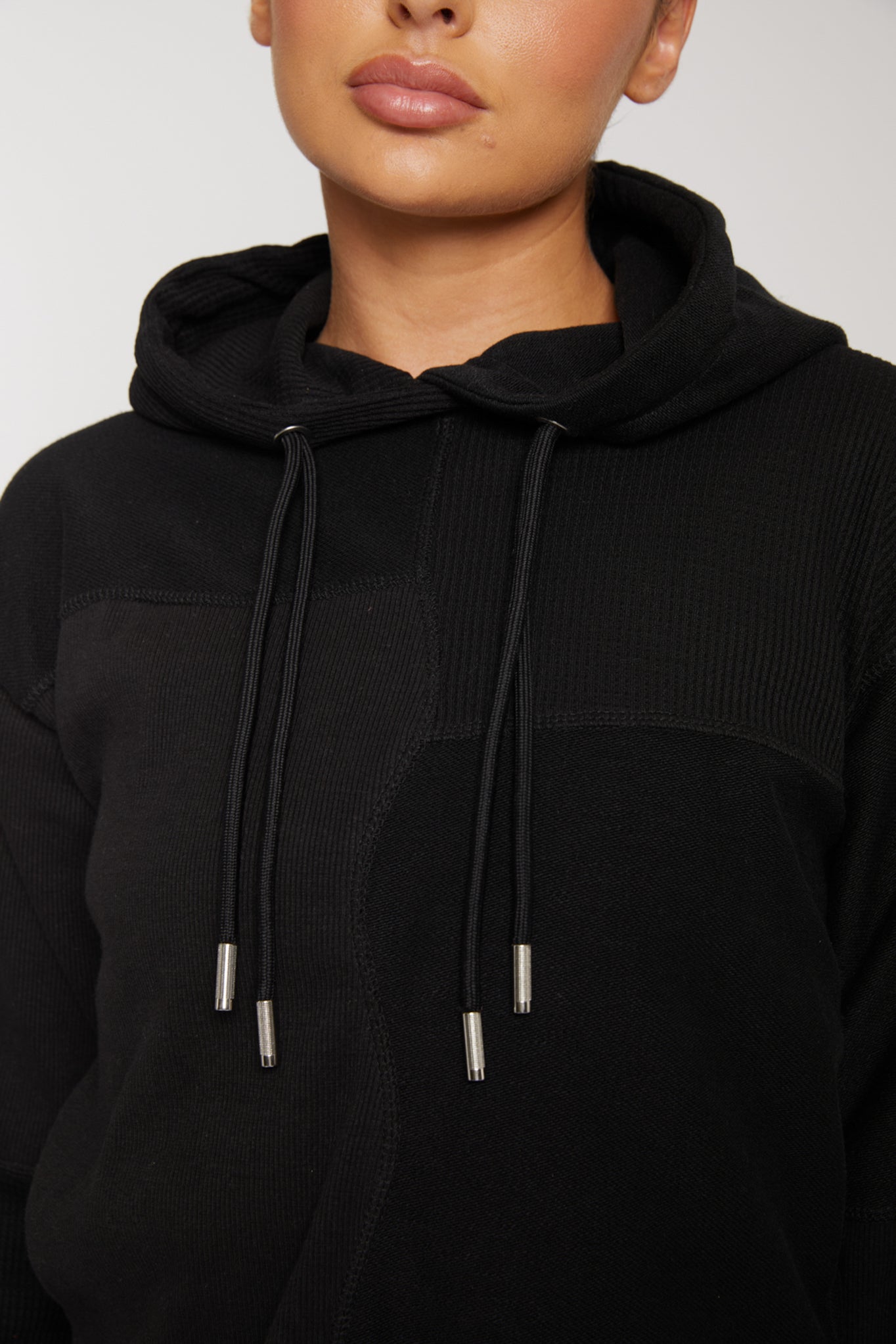 DOUBLE DRAWSTRING PULLOVER HOODIE - BLACK