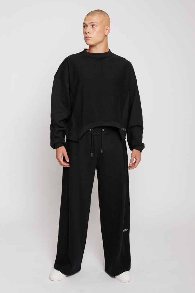 CREW NECK JUMPER - BLACK