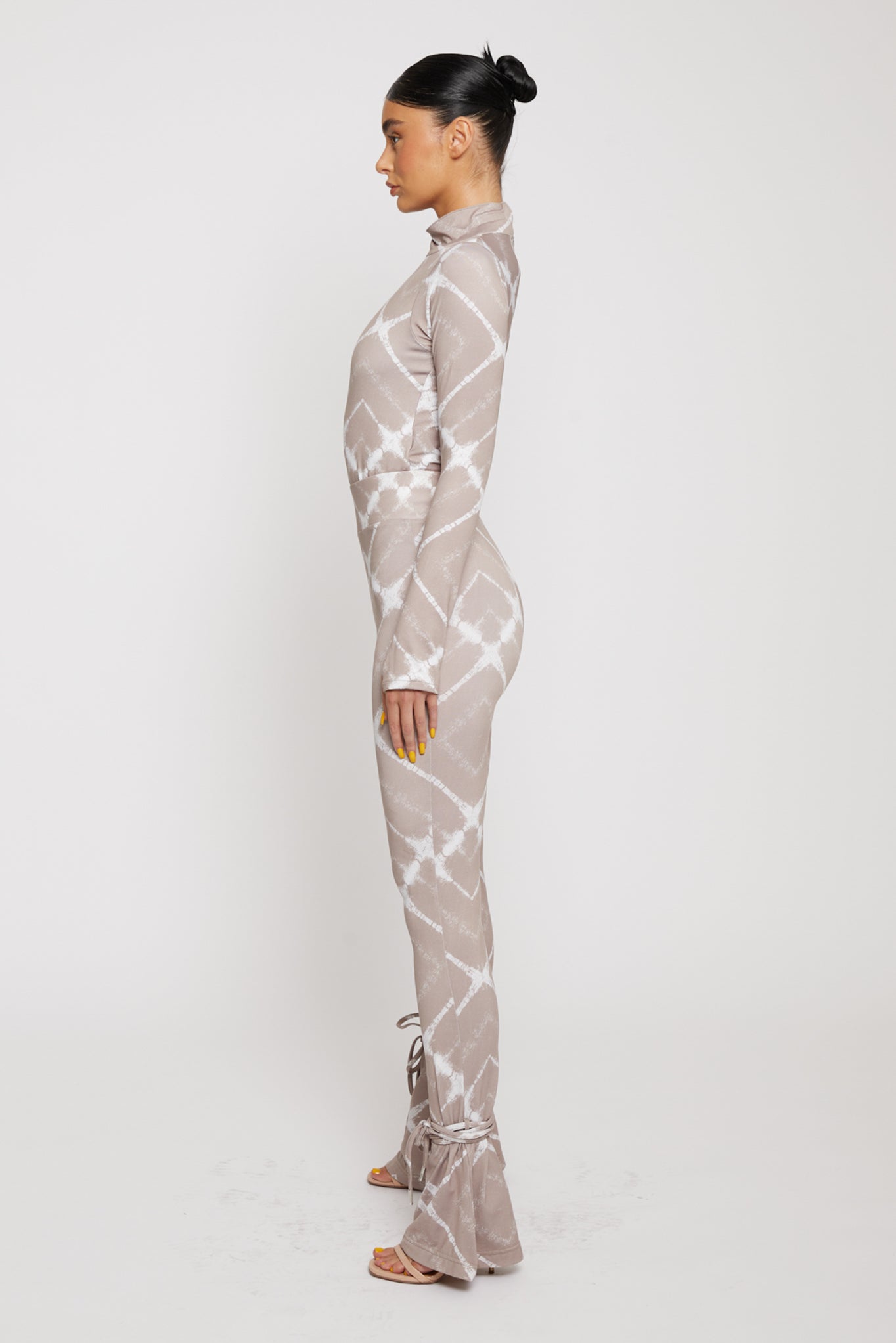 PRINTED HIGH NECK BODYSUIT - TAUPE