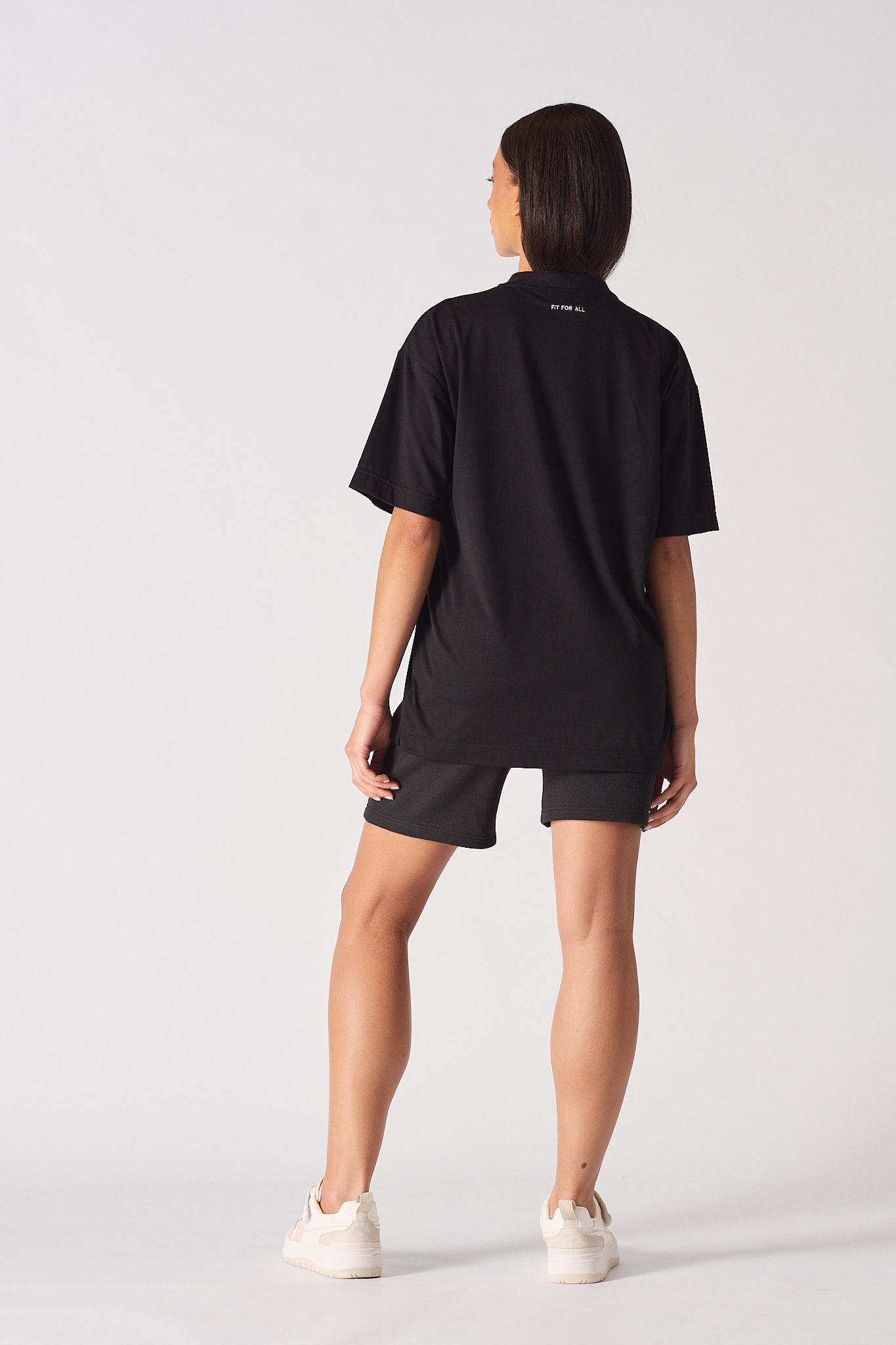 OVERSIZED T-SHIRT - BLACK