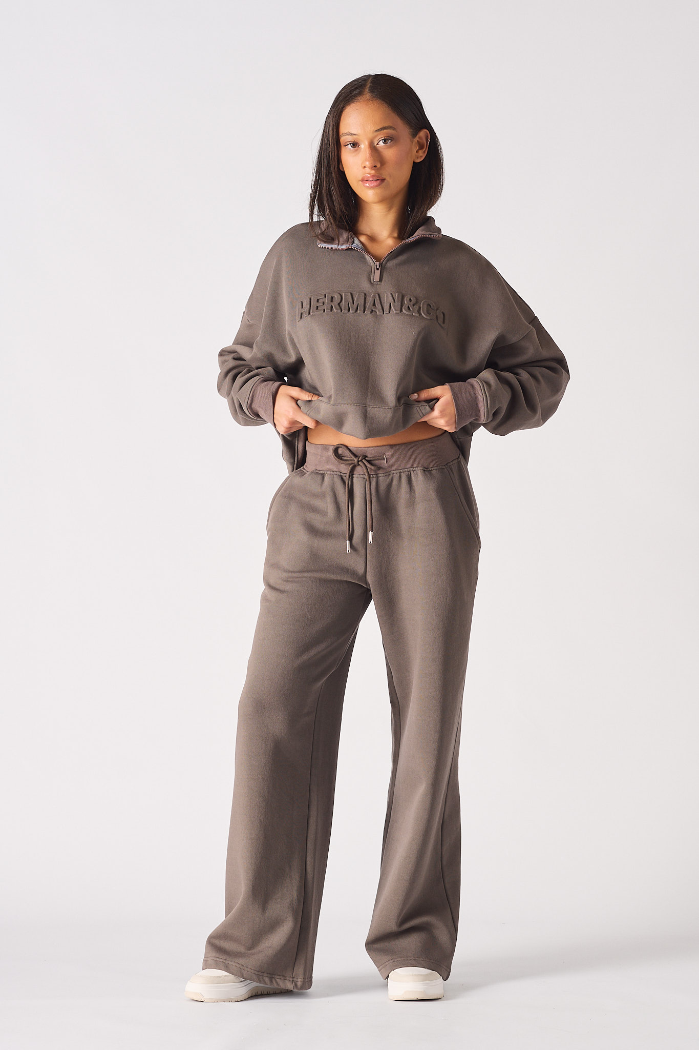 Wide Leg Jogger – Brown