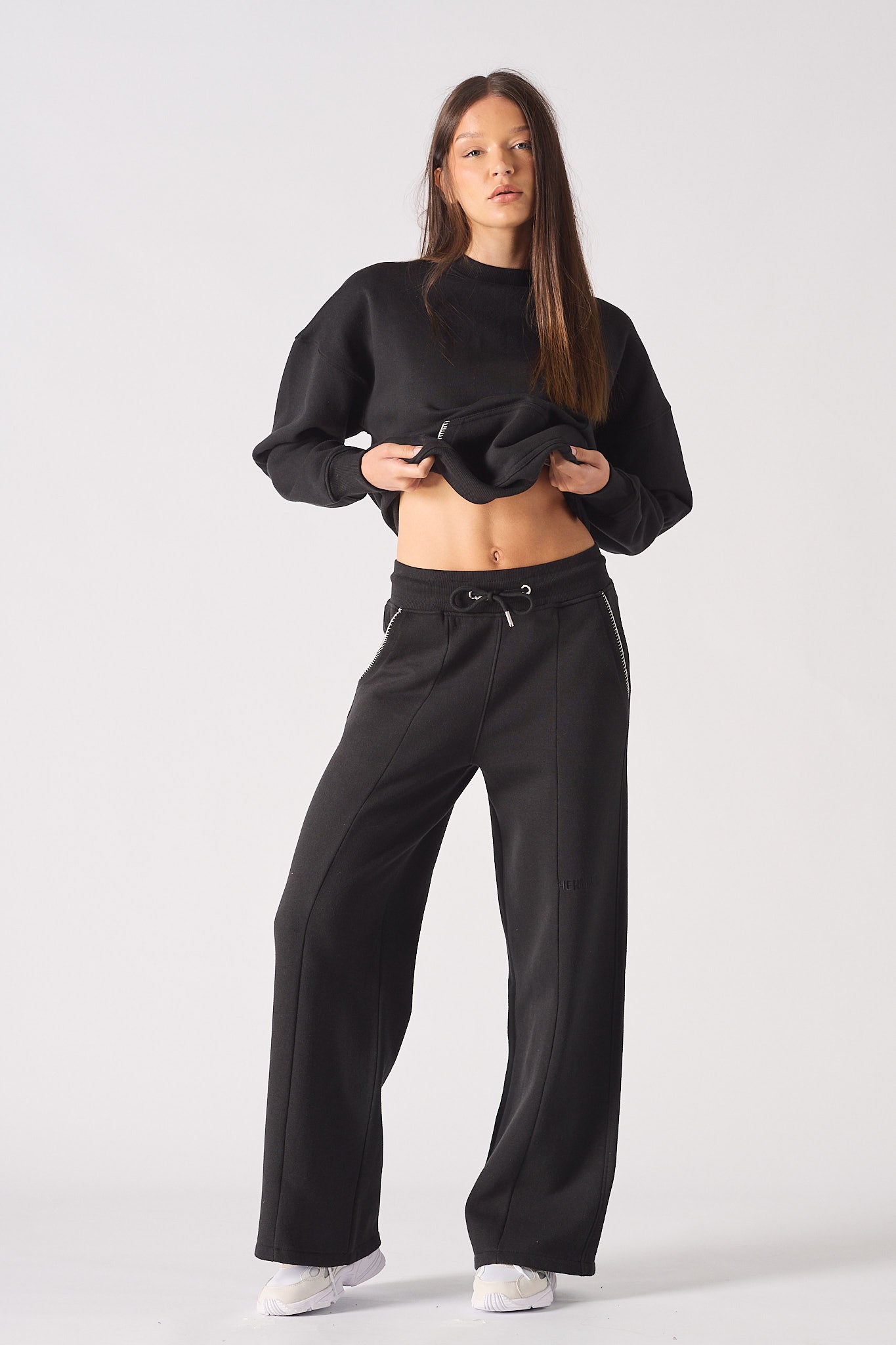 WIDE LEG JOGGERS - BLACK