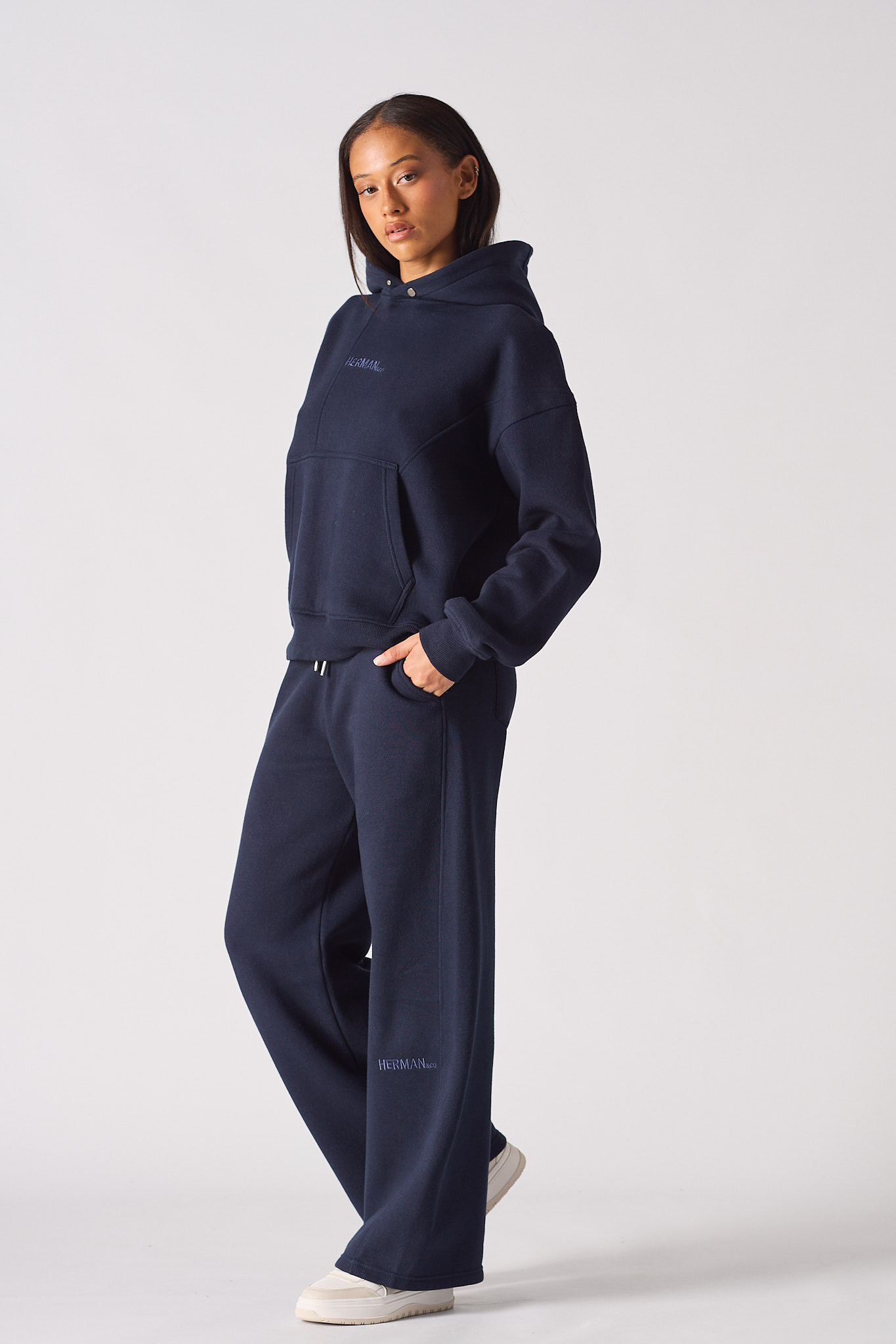 PULLOVER HOODIE - DARK NAVY