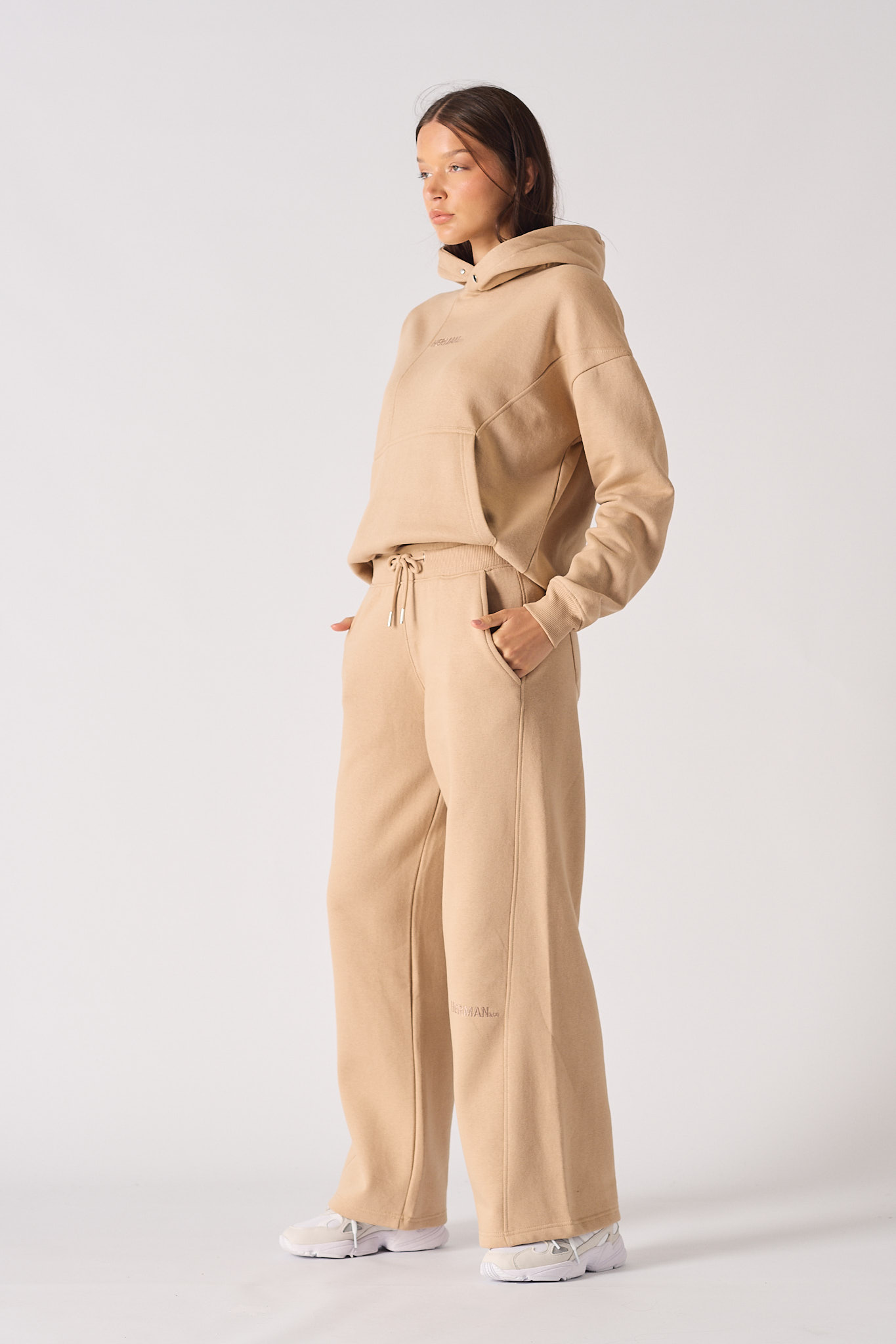 WIDE LEG JOGGERS - BEIGE